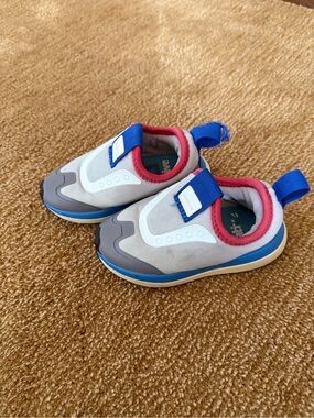 Native Kids Slip-On Sneakers in Blue, Gray and red